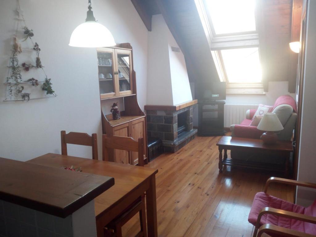 Apartament Esterri Esterri d'Àneu Eksteriør bilde